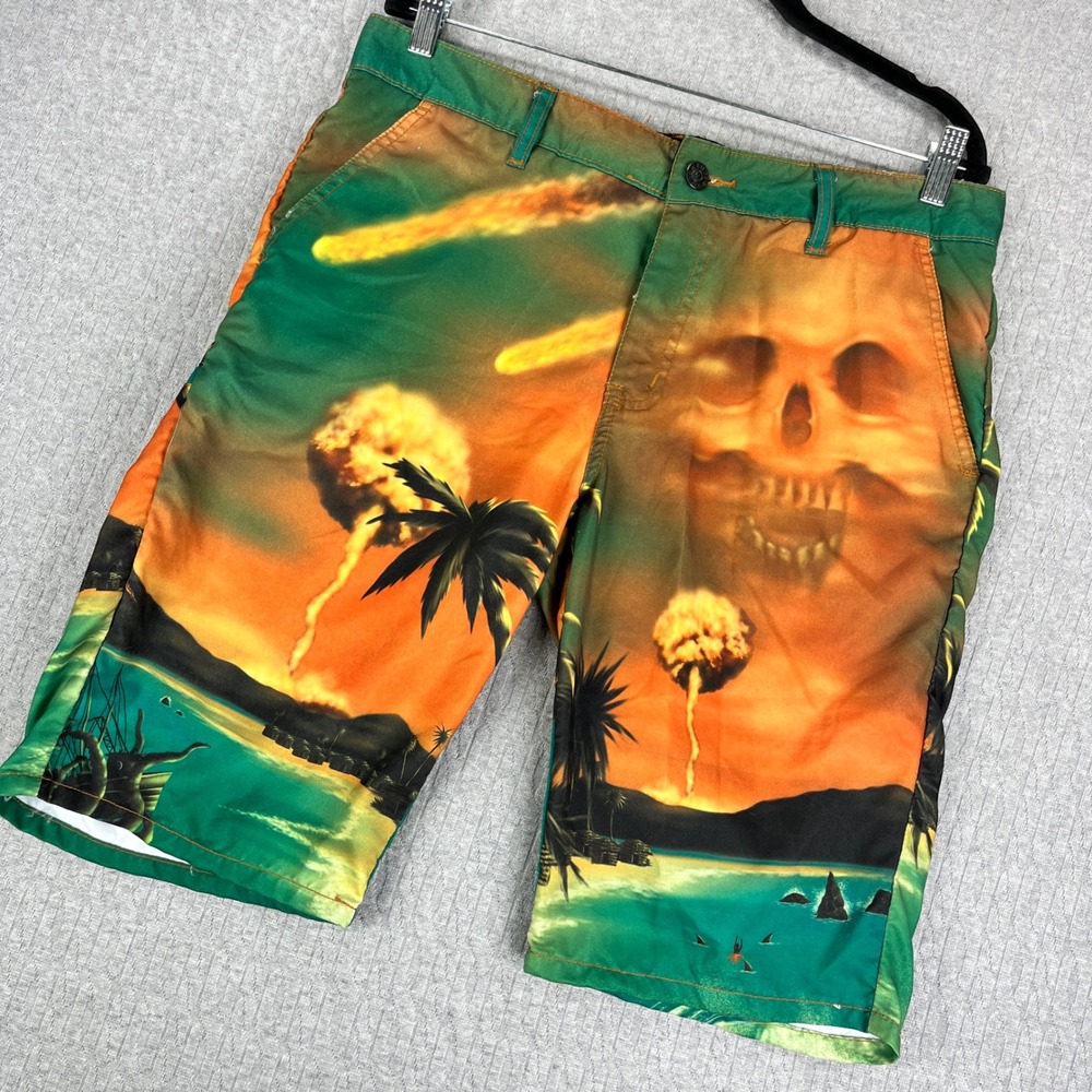 Rude Shorts Mens 32 Green Skull‎ Nuclear Apocalypse Tropical Graphic Print Edgy